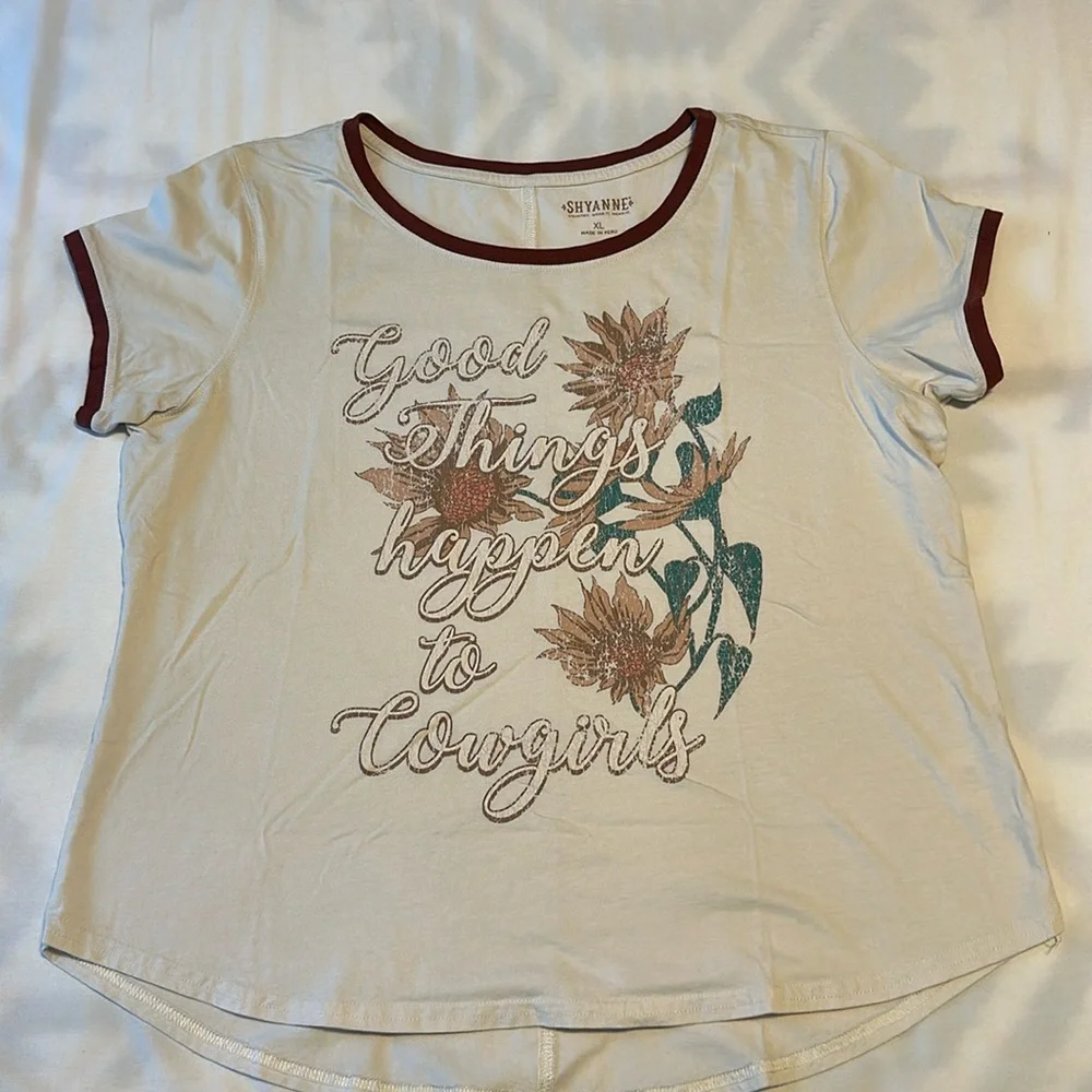 Women’s Shyanne Shirt Size XL